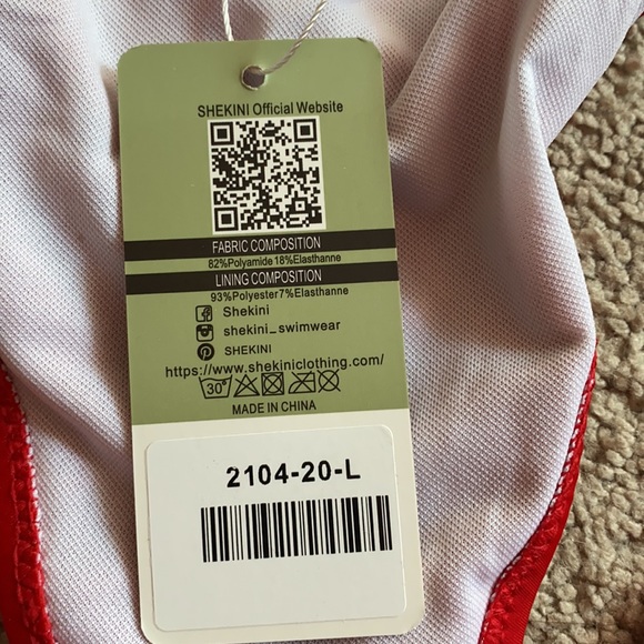 Red bikini bottoms - Picture 4 of 5